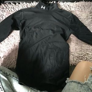 Under armor shirt